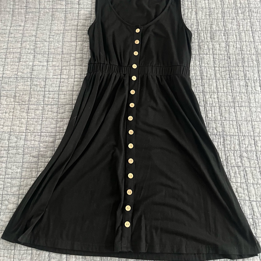 Sleeveless Black Button-Front Midi Dress
